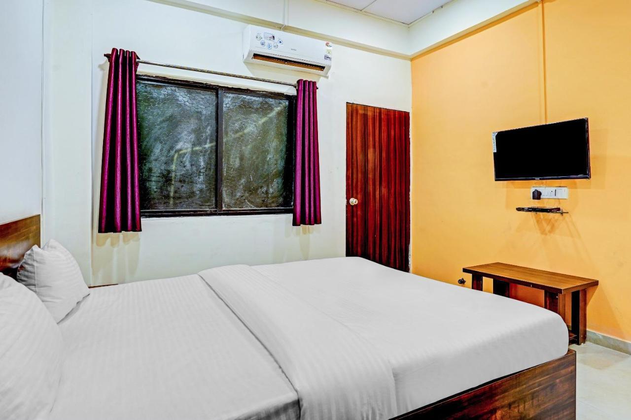 Amba Executive An Apartment Hotel Mundhva 外观 照片